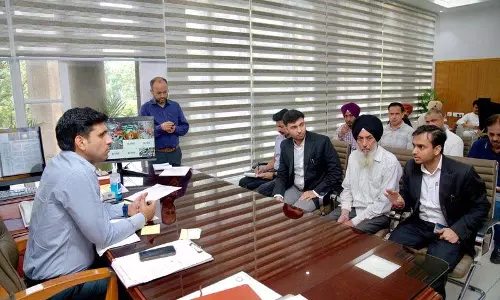 डीसी ने Chandigarh निवासियों की बात सुनी