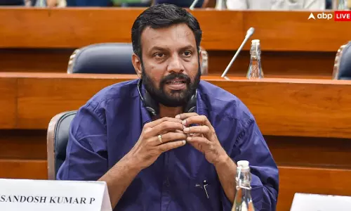 MP संदोष कुमार ने यमन में फंसी नर्स निमिषा प्रिया को बचाने के लिए जयशंकर से हस्तक्षेप की मांग की MP संदोष कुमार ने यमन में फंसी नर्स निमिषा प्रिया को बचाने के लिए जयशंकर से हस्तक्षेप की मांग की