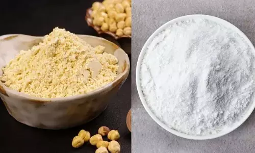 बेसन Vs चावल का आटा: कौन बनाता है पकौड़ों को ज़्यादा कुरकुरा? बेसन Vs चावल का आटा: कौन बनाता है पकौड़ों को ज़्यादा कुरकुरा?