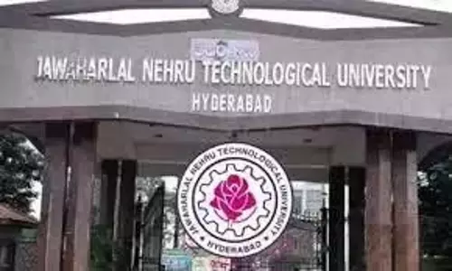 JNTU सुल्तानपुर के छात्रों ने उत्पीड़न का आरोप लगाया
