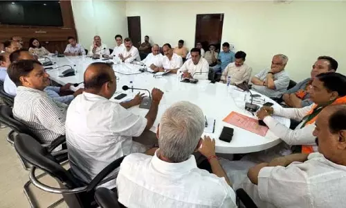 नायब तहसीलदार परीक्षा में उर्दू अनिवार्य करने का फैसला वापस लिया जाए: BJP