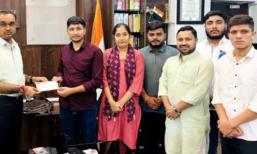 ABVP ने मुख्यमंत्री राहत कोष में 1.21 लाख रुपये का योगदान दिया