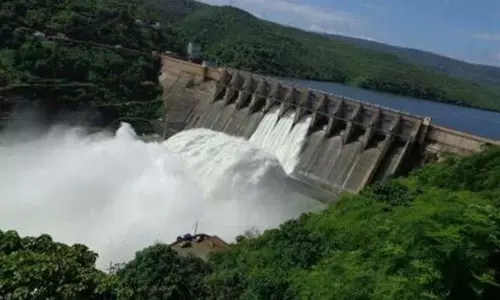 Godavari, कृष्णा घाटियों में भारी बाढ़, प्रशासन अलर्ट पर