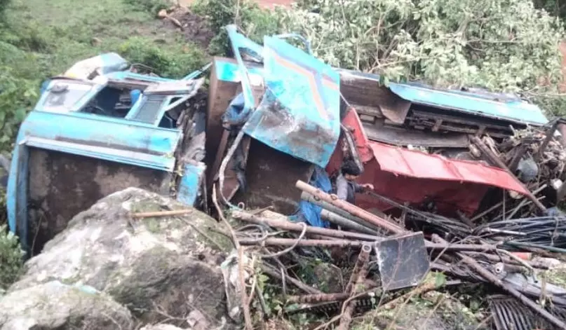 कवर्धा में 4 लोगों की मौत, बोरवेल गाड़ी क्षतिग्रस्त कवर्धा में 4 लोगों की मौत, बोरवेल गाड़ी क्षतिग्रस्त
