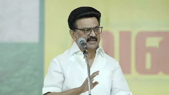 तमिलनाडु पुलिस विभाग आंतरिक सुरक्षा में अग्रणी है: CM को गर्व है तमिलनाडु पुलिस विभाग आंतरिक सुरक्षा में अग्रणी है: CM को गर्व है