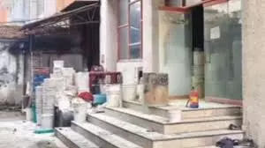 Noida: पेंट फैक्ट्री के मिक्सिंग टैंक में विस्फोट, 10 मजदूर घायल Noida: पेंट फैक्ट्री के मिक्सिंग टैंक में विस्फोट, 10 मजदूर घायल