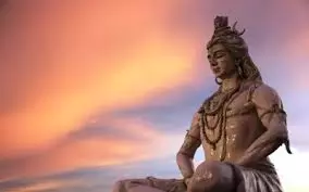 Savan का पहला दिन कब करें शिव पूजन? जानें मुहूर्त व विधि Savan का पहला दिन कब करें शिव पूजन? जानें मुहूर्त व विधि