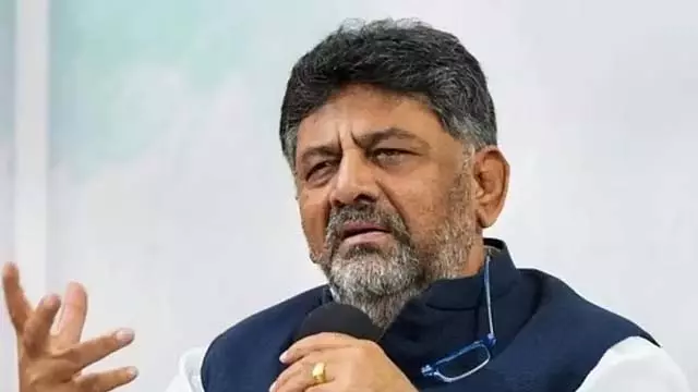 LKG से PUC तक सरकारी स्कूल के बच्चों के लिए मुफ्त बस यात्रा: डी.के. शिवकुमार LKG से PUC तक सरकारी स्कूल के बच्चों के लिए मुफ्त बस यात्रा: डी.के. शिवकुमार