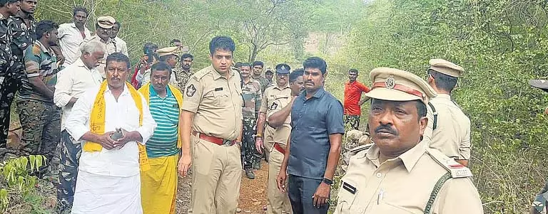 हाथियों की आवाजाही के कारण Tirumala जाने वाला अन्नामय्या पैदल मार्ग बंद हाथियों की आवाजाही के कारण Tirumala जाने वाला अन्नामय्या पैदल मार्ग बंद