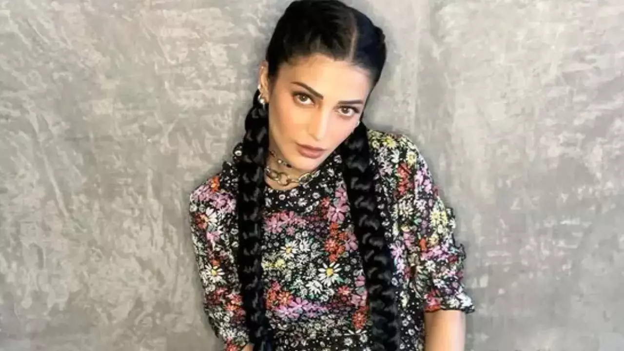 Shruti Haasan ने आखिरकार अपने ब्रेकअप की वजह बताई Shruti Haasan ने आखिरकार अपने ब्रेकअप की वजह बताई