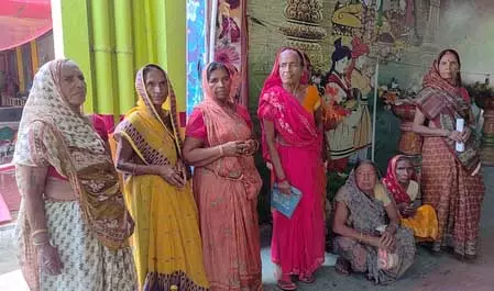 बिहार : लाभार्थियों के खाते में क्रेडिट हुए 1,100 रुपए, पीएम मोदी और नीतीश कुमार का जताया आभार बिहार : लाभार्थियों के खाते में क्रेडिट हुए 1,100 रुपए, पीएम मोदी और नीतीश कुमार का जताया आभार