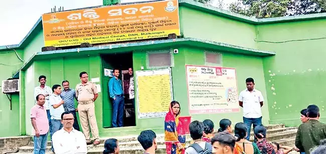Odisha : शक्तिसाधन गृह में युवती का शव मिला Odisha : शक्तिसाधन गृह में युवती का शव मिला