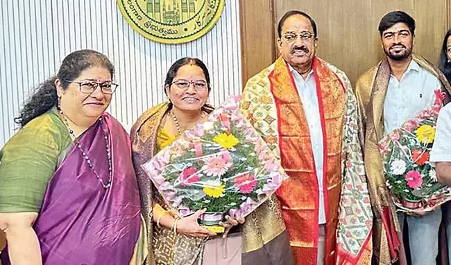 हथकरघा ऋण माफी जल्द: Thummala हथकरघा ऋण माफी जल्द: Thummala