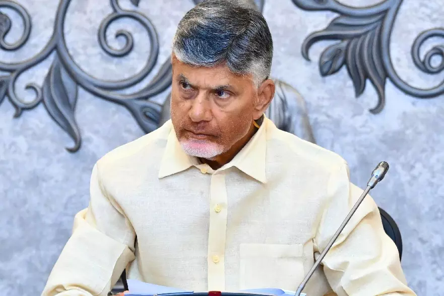 Andhra Pradesh CM नायडू गरीबी उन्मूलन अभियान में 200 मार्गदर्शकों से मिलेंगे Andhra Pradesh CM नायडू गरीबी उन्मूलन अभियान में 200 मार्गदर्शकों से मिलेंगे