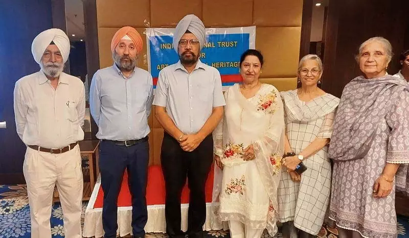 INTACH-पंजाब ने गुरु नानक की एकता की विरासत पर व्याख्यान का आयोजन किया INTACH-पंजाब ने गुरु नानक की एकता की विरासत पर व्याख्यान का आयोजन किया
