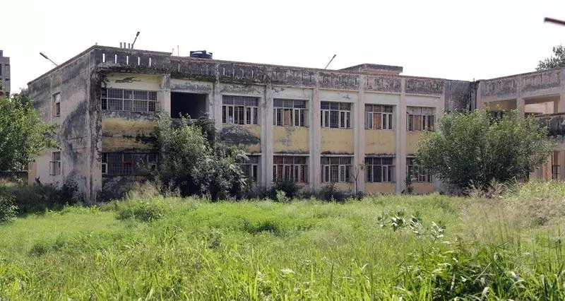 Jalandhar: बास्केटबॉल कोर्ट का नवीनीकरण शुरू Jalandhar: बास्केटबॉल कोर्ट का नवीनीकरण शुरू