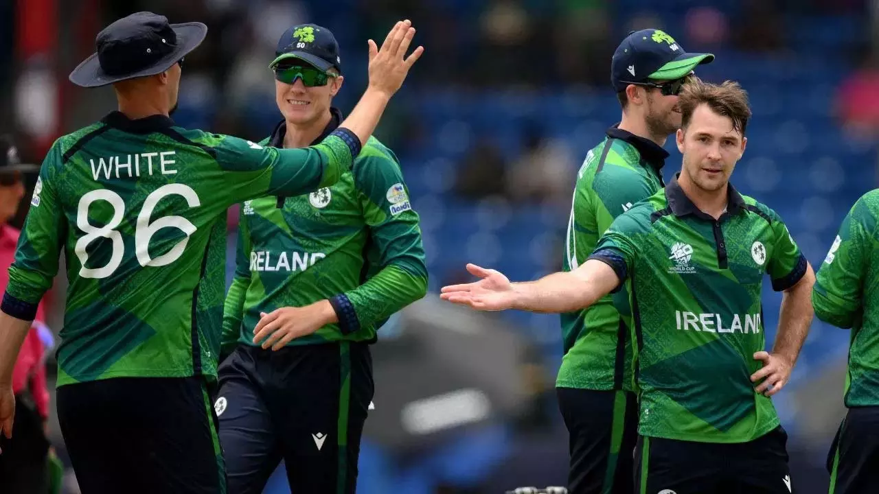 Irish क्रिकेटर ने वो उपलब्धि हासिल की जो किसी भी घातक तेज गेंदबाज ने नहीं की Irish क्रिकेटर ने वो उपलब्धि हासिल की जो किसी भी घातक तेज गेंदबाज ने नहीं की
