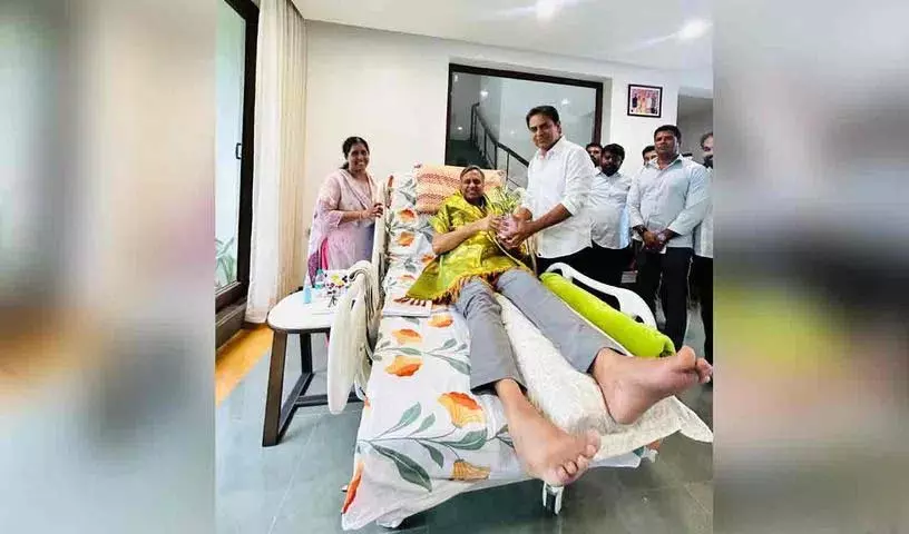 जनगामा विधायक पल्ला राजेश्वर रेड्डी को केटीआर की जन्मदिन की शुभकामनाएं जनगामा विधायक पल्ला राजेश्वर रेड्डी को केटीआर की जन्मदिन की शुभकामनाएं