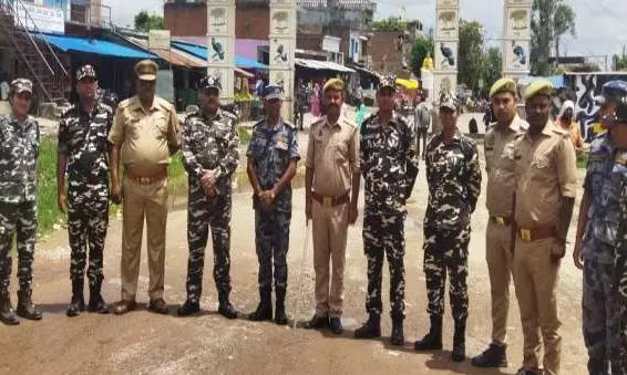 Siddharthnagar: सीमा सुरक्षा को लेकर SSB और नेपाल APF की साझा बैठक Siddharthnagar: सीमा सुरक्षा को लेकर SSB और नेपाल APF की साझा बैठक