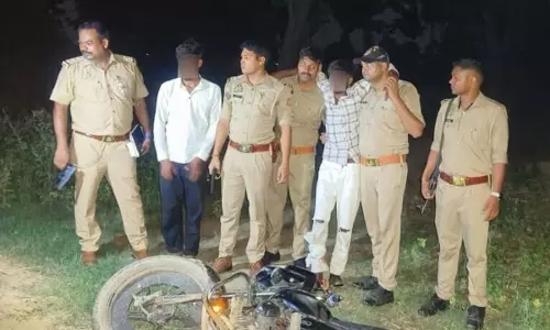 चेन स्नैचर का एनकाउंटर, भाग रहा था चेकिंग पॉइंट तोड़कर चेन स्नैचर का एनकाउंटर, भाग रहा था चेकिंग पॉइंट तोड़कर