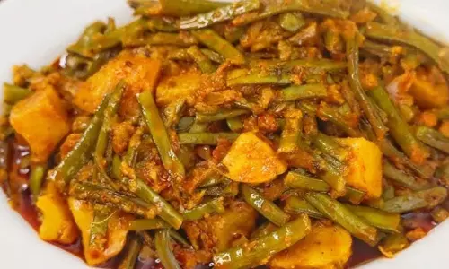 ग्वार फली की सब्जी : इस टेस्टी और हेल्दी डिश को जरूर करें ट्राई ग्वार फली की सब्जी : इस टेस्टी और हेल्दी डिश को जरूर करें ट्राई