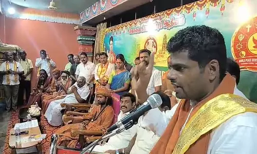 मुख्यमंत्री भी बनें तो संन्यासी के सामने फर्श पर बैठेंगे: Annamalai मुख्यमंत्री भी बनें तो संन्यासी के सामने फर्श पर बैठेंगे: Annamalai