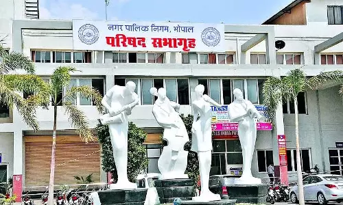 PCB ने आदमपुर के पुराने कचरे पर BMC से रिपोर्ट मांगी