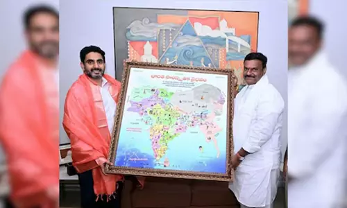 Telangana को न दिखाने वाला नक्शा हुआ वायरल, आंध्र नेताओं पर उठे सवाल