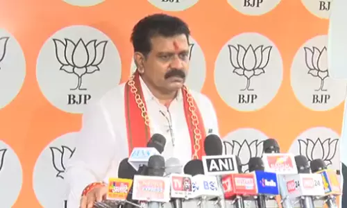 राज्य सरकार ने नसबंदी करा चुके नक्सलियों को टेस्ट ट्यूब बेबी की सुविधा देने का लिया निर्णय राज्य सरकार ने नसबंदी करा चुके नक्सलियों को टेस्ट ट्यूब बेबी की सुविधा देने का लिया निर्णय