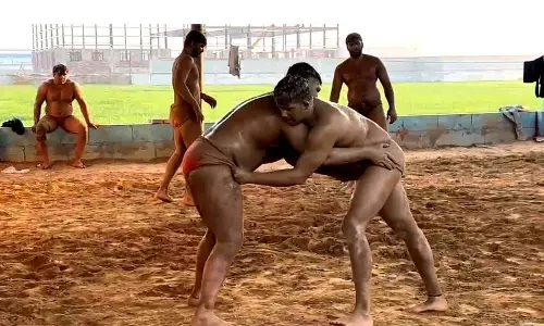 Haryana : झज्जर के अखाड़ों में कम धन, ओलंपिक स्तर के सपने Haryana : झज्जर के अखाड़ों में कम धन, ओलंपिक स्तर के सपने