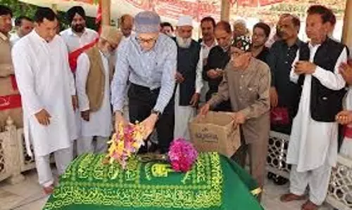 नेशनल कॉन्फ्रेंस ने बेगम अकबर जहां को पुण्यतिथि पर श्रद्धांजलि दी
