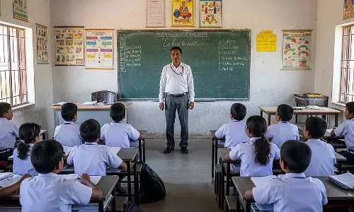 Karnataka: सरकारी स्कूलों में छात्र-शिक्षक अनुपात में संशोधन किया जा रहा है Karnataka: सरकारी स्कूलों में छात्र-शिक्षक अनुपात में संशोधन किया जा रहा है