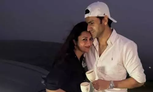 दिव्यांका-विवेक की शादी के 9 साल पूरे, एक दूजे संग अनमोल पल गुजारते दिखा पावर कपल