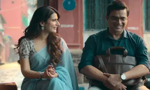 Aap Jaisa Koi रिव्यू