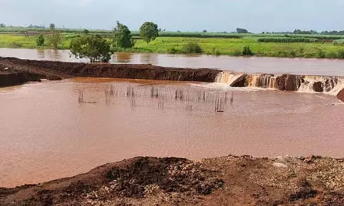 Chikkodi : महालक्ष्मी लिफ्ट सिंचाई परियोजना पर ग्रहण