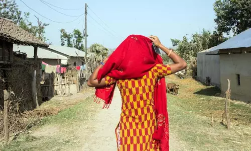 Beed में नाबालिग दुल्हनें महाराष्ट्र की कानूनी खामियों को उजागर करती Beed में नाबालिग दुल्हनें महाराष्ट्र की कानूनी खामियों को उजागर करती