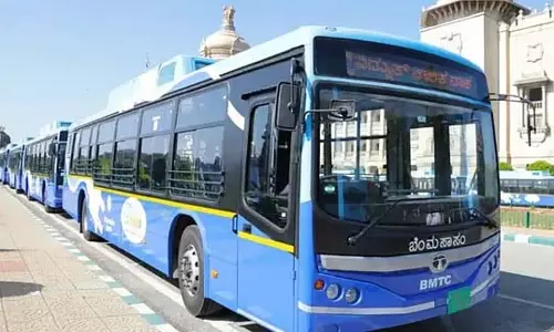 BMTC अधिक सुरक्षित और पर्यावरण अनुकूल हो गई; 148 गैर-एसी इलेक्ट्रिक बसें शामिल BMTC अधिक सुरक्षित और पर्यावरण अनुकूल हो गई; 148 गैर-एसी इलेक्ट्रिक बसें शामिल