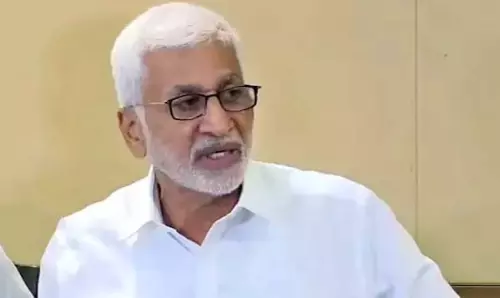 SIT ने पूर्व सांसद विजयसाई रेड्डी को शनिवार को तलब किया SIT ने पूर्व सांसद विजयसाई रेड्डी को शनिवार को तलब किया