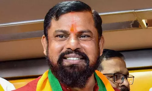 BJP ने राजा सिंह का इस्तीफा स्वीकार किया BJP ने राजा सिंह का इस्तीफा स्वीकार किया