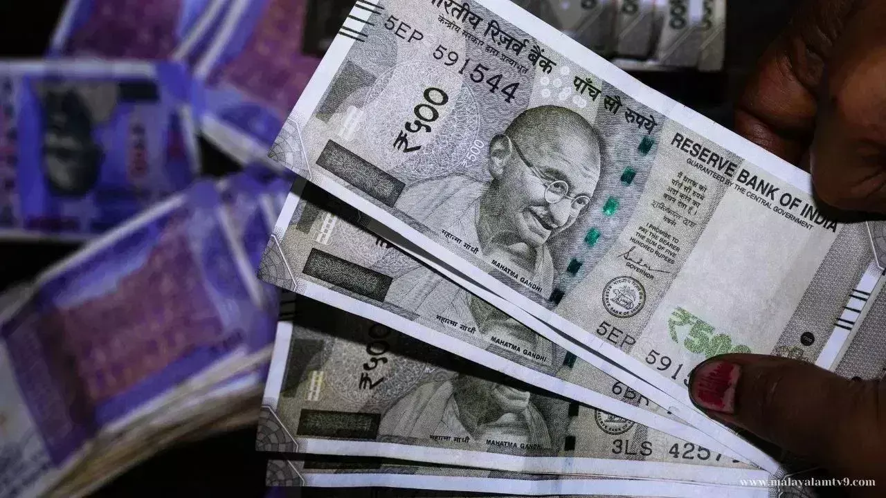 Lucknow: 8वें वेतन आयोग से बढ़ेगी सैलरी, कर्मचारियों में खुशी