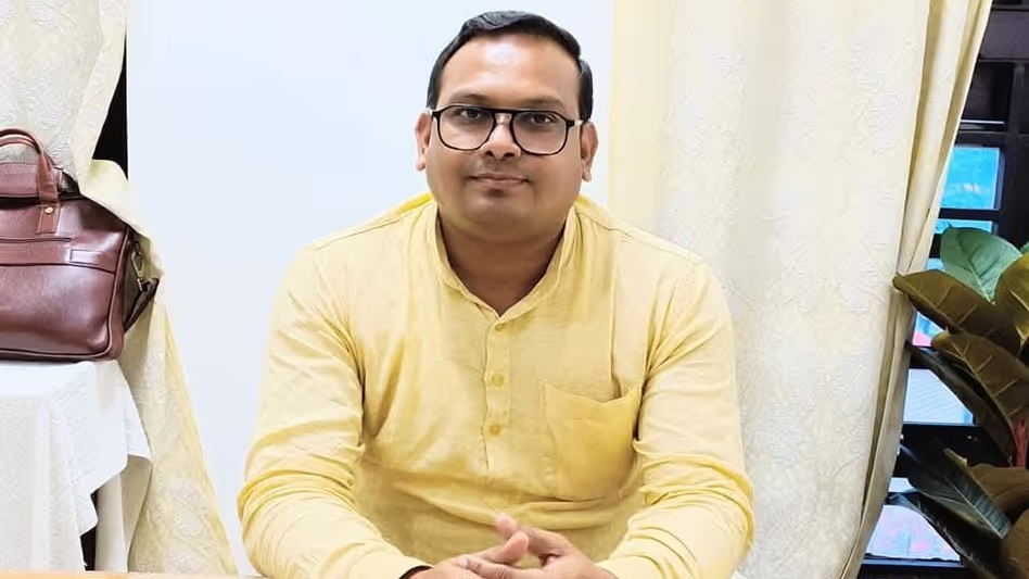 Tripura में कैबिनेट मंत्री किशोर बर्मन को तीन विभाग आवंटित