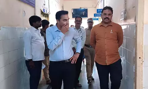 Sandur : सीओ ने तालुक पब्लिक अस्पताल का दौरा किया
