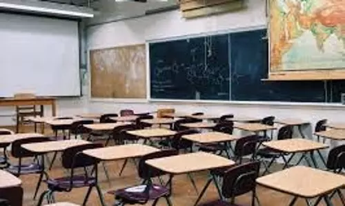 मैनपुरी के 62 स्कूल बंद होंगे, तीन दिन में बंद करने के आदेश जारी