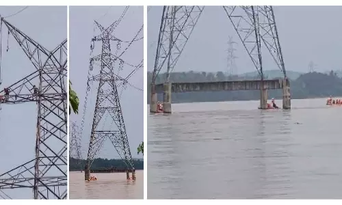 महानदी पर 400kV ट्रांसमिशन लाइन टूटी, बड़ा हादसा टला महानदी पर 400kV ट्रांसमिशन लाइन टूटी, बड़ा हादसा टला
