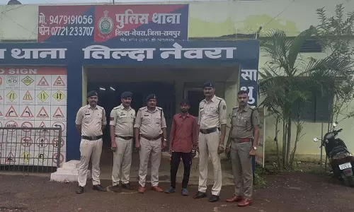 Raipur Breaking: गर्भवती पत्नी की गला दबाकर हत्या करने वाला पति गिरफ्तार, 24 घंटे में खुलासा Raipur Breaking: गर्भवती पत्नी की गला दबाकर हत्या करने वाला पति गिरफ्तार, 24 घंटे में खुलासा