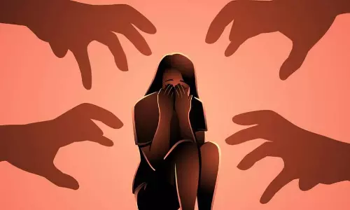 कक्षा दो की छात्रा से दुष्कर्म, दादी के पास से मुंह दबाकर ले गया हैवान कक्षा दो की छात्रा से दुष्कर्म, दादी के पास से मुंह दबाकर ले गया हैवान
