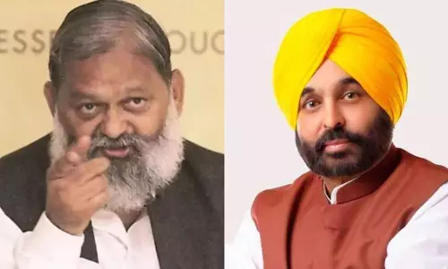 Ambala: अनिल विज का तीखा वार, सुरजेवाला को बताया बच्चा Ambala: अनिल विज का तीखा वार, सुरजेवाला को बताया बच्चा