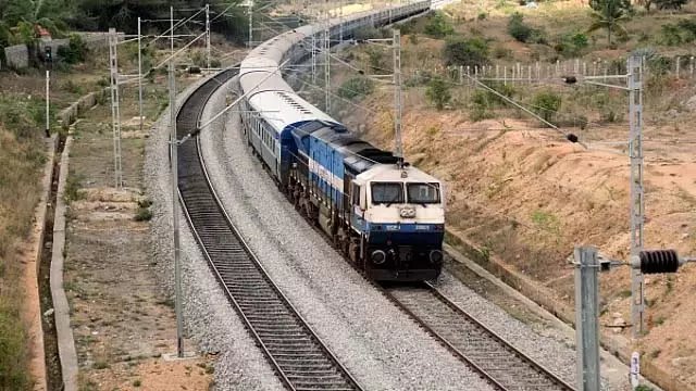 रेलवे क्रॉसिंग निरीक्षण रिपोर्ट: 2 सप्ताह के भीतर प्रस्तुत करने का आदेश रेलवे क्रॉसिंग निरीक्षण रिपोर्ट: 2 सप्ताह के भीतर प्रस्तुत करने का आदेश