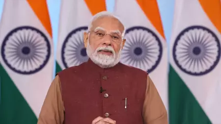 पीएम मोदी ने 16वें रोजगार मेले में 51,000 युवाओं को सौंपे नियुक्ति पत्र, बोले- युवा राष्ट्र निर्माण के सिपाही पीएम मोदी ने 16वें रोजगार मेले में 51,000 युवाओं को सौंपे नियुक्ति पत्र, बोले- युवा राष्ट्र निर्माण के सिपाही
