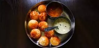 Oats Appe Recipe: शाम के नाश्ते और बच्चों के टिफिन के लिए बेस्ट हैं ओट्स अप्पे Oats Appe Recipe: शाम के नाश्ते और बच्चों के टिफिन के लिए बेस्ट हैं ओट्स अप्पे